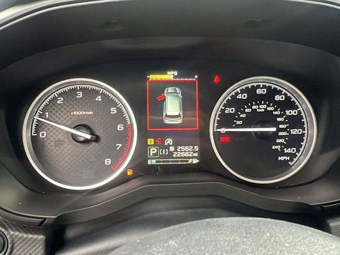 Used 2023 Subaru Forester Premium AWD/4WD image 17