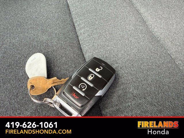 Used 2020 RAM 1500 Big Horn AWD/4WD image 30