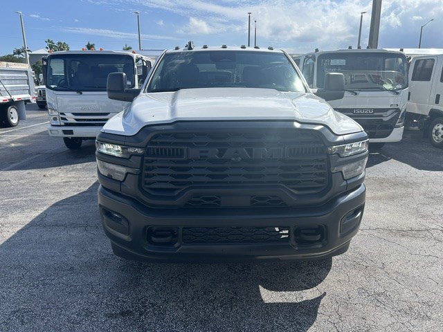Used 2026 RAM 2500 Tradesman AWD/4WD image 3