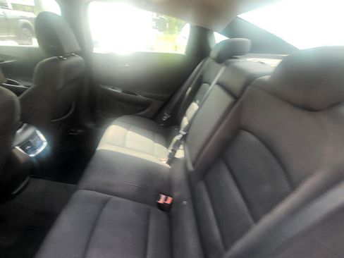 Used 2019 Chevrolet Malibu LT FWD image 41
