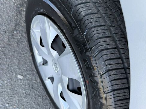 Used 2007 Toyota Camry LE image 32