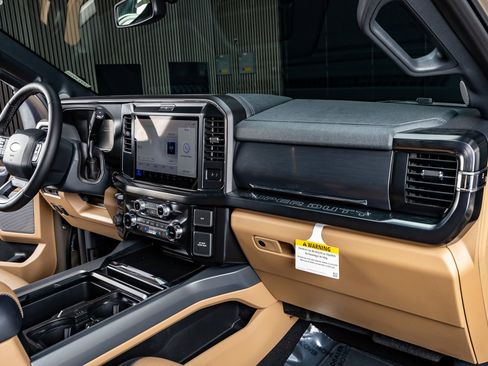 Used 2026 Ford F450 Lariat image 18