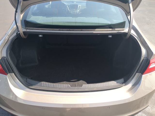 Used 2025 Chevrolet Malibu LT FWD image 27