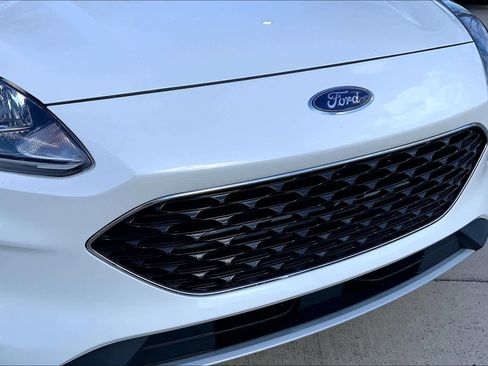 Used 2021 Ford Escape SEL image 30