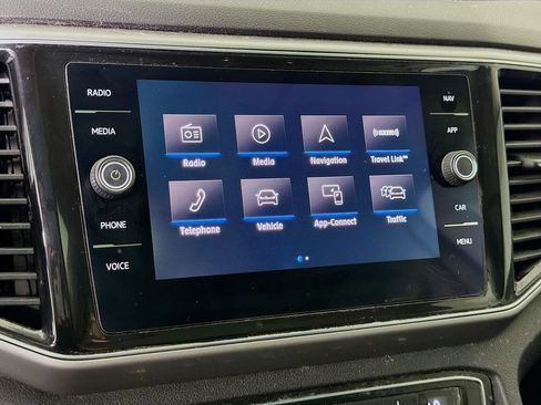 Used 2019 Volkswagen Atlas SEL FWD image 21