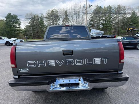 Used 2000 Chevrolet Silverado 2500 4x4 Extended Cab image 9