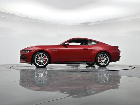 Used 2024 Ford Mustang GT Premium RWD image 41