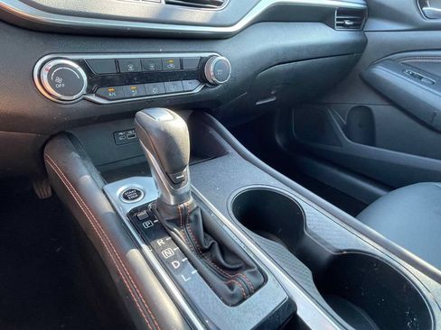Used 2020 Nissan Altima 2.5 SR FWD image 32