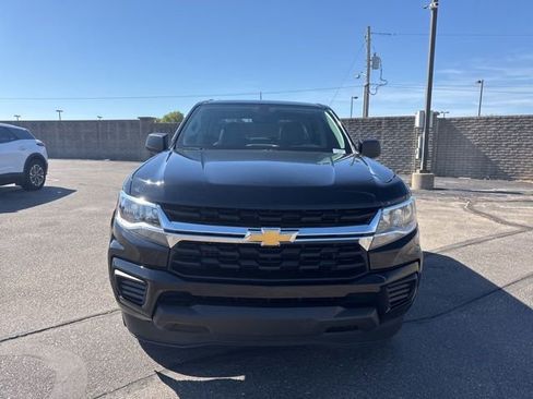 Used 2021 Chevrolet Colorado W/T image 2