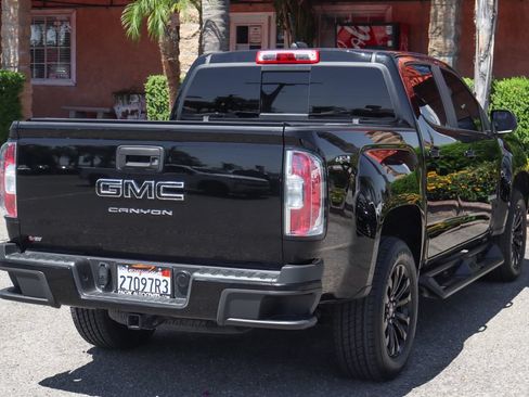Used 2022 GMC Canyon Elevation w/ Elevation Premium Package AWD/4WD image 10