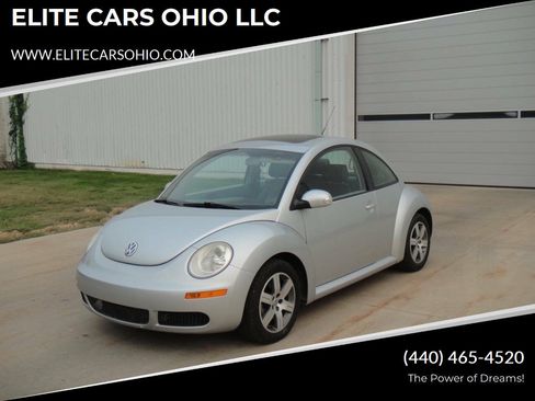 Used 2006 Volkswagen Beetle Coupe w/ Package 1 FWD image 1