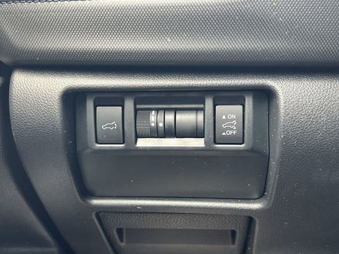 Certified 2025 Subaru Forester Premium AWD/4WD image 14