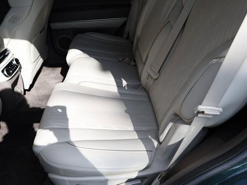 Used 2021 Genesis GV80 2.5T w/ Prestige Package 05 image 21