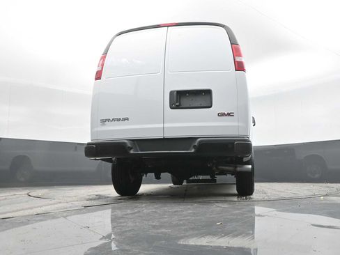 New 2025 GMC Savana 2500 w/ Driver Convenience Package image 31
