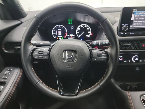 Certified 2025 Honda HR-V Sport image 17