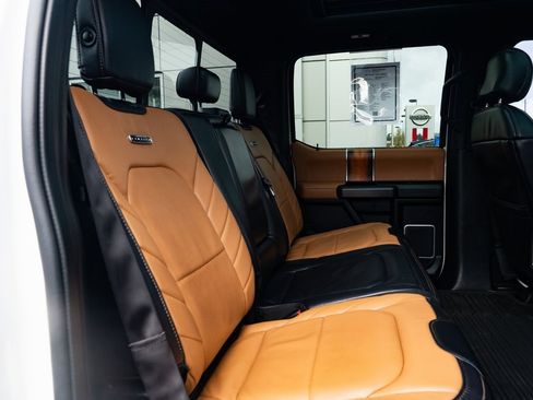 Used 2017 Ford F150 Limited image 23