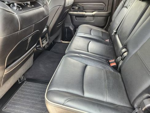 Used 2022 RAM 2500 Limited AWD/4WD image 30