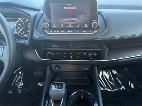 Certified 2024 Nissan Rogue S image 11