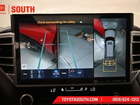 Used 2023 Toyota Sequoia Platinum AWD/4WD image 19