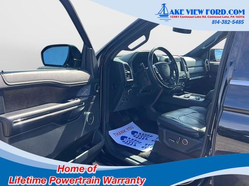 Used 2018 Ford Expedition Limited image 12