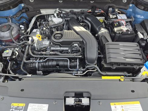 New 2026 Volkswagen Taos S image 21