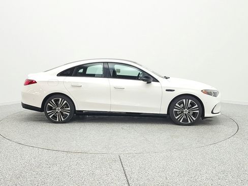 New 2026 Mercedes-Benz CLA 250+ image 4