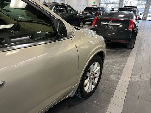 Used 2016 Buick Enclave Premium w/ Experience Buick Package image 4