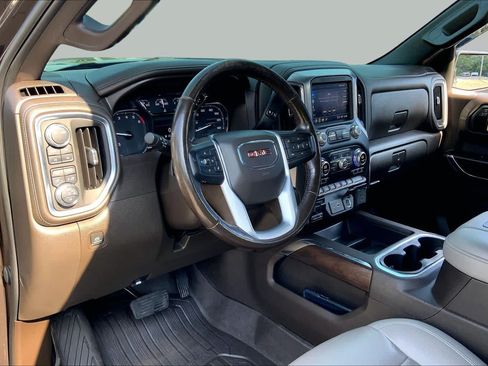 Used 2021 GMC Sierra 1500 SLT w/ SLT Premium Package AWD/4WD image 18