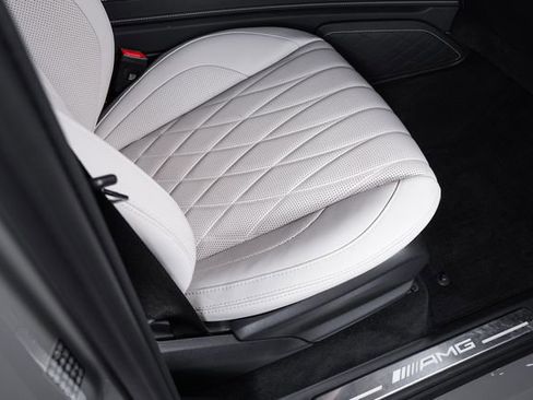 Used 2024 Mercedes-Benz G 63 AMG 4MATIC image 52