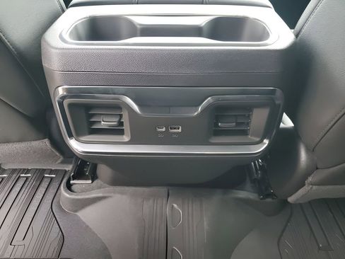 New 2026 GMC Sierra 1500 Elevation image 21