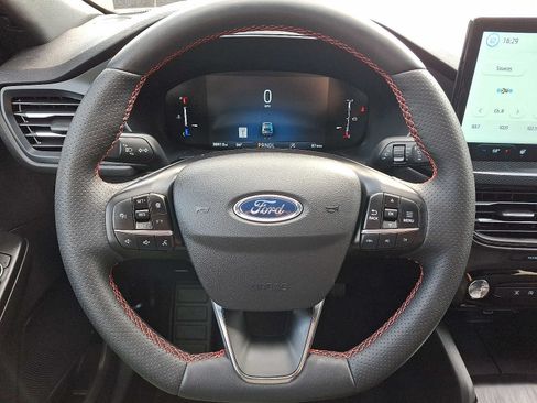 Used 2025 Ford Escape ST-Line w/ Tech Pack #1 AWD/4WD image 19