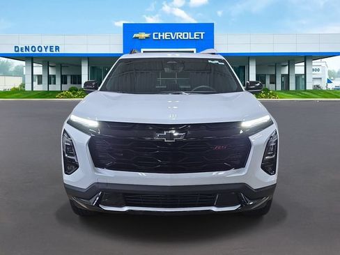 New 2026 Chevrolet Equinox RS w/ Convenience Package III FWD image 3