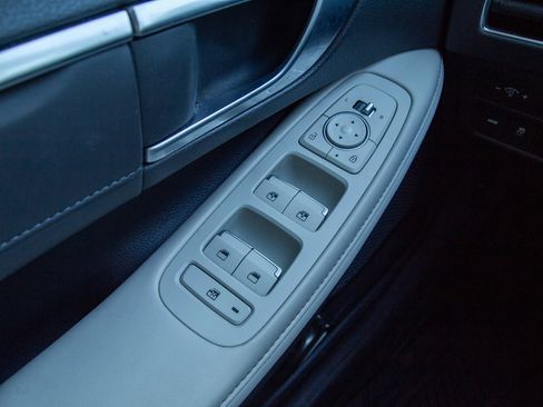 Used 2022 Hyundai Sonata Limited FWD image 12