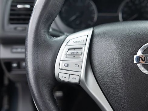 Used 2018 Nissan Altima 2.5 SV image 37