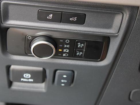 Used 2024 Ford Expedition Max XLT RWD image 22