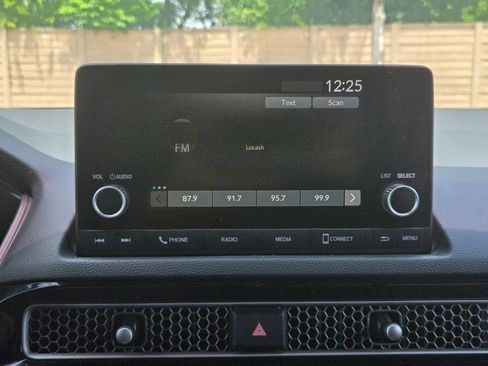 Used 2022 Honda Civic Sport image 17