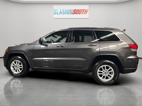 Used 2020 Jeep Grand Cherokee Laredo AWD/4WD image 6