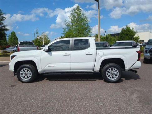 Certified 2026 Toyota Tacoma SR5 RWD image 3