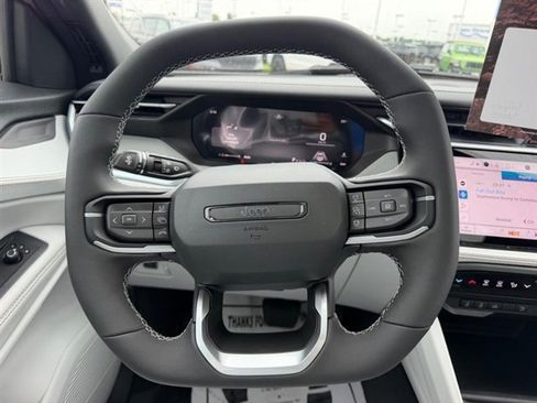 New 2026 Jeep Cherokee Limited AWD/4WD image 12