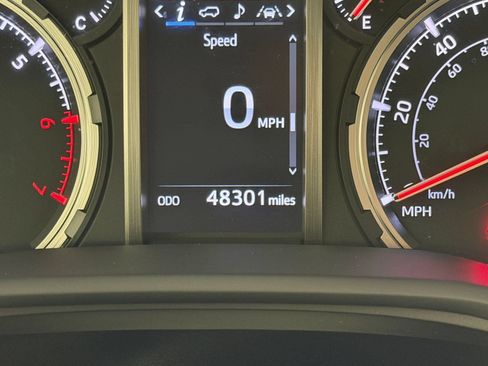 Used 2021 Toyota 4Runner TRD Off-Road AWD/4WD image 20
