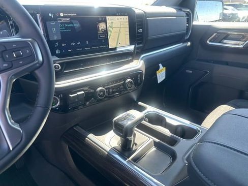 New 2026 Chevrolet Silverado 1500 LT Trail Boss w/ Convenience Package II AWD/4WD image 11