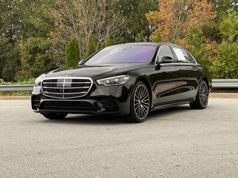 Used 2022 Mercedes-Benz S 580 S 580 image 13