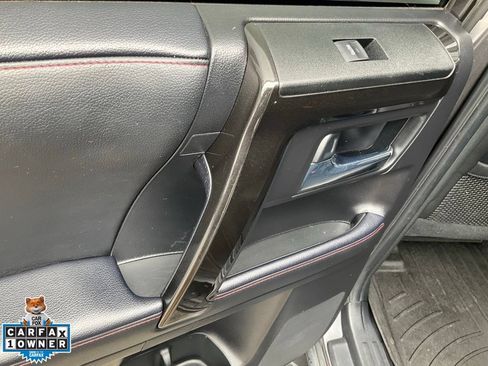 Used 2023 Toyota 4Runner TRD Off-Road Premium w/ Moonroof Package AWD/4WD image 46