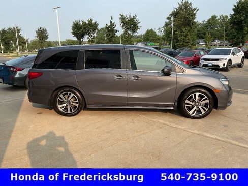 Certified 2021 Honda Odyssey Touring image 7