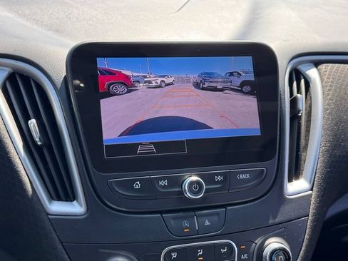 Certified 2024 Chevrolet Malibu LT FWD image 15