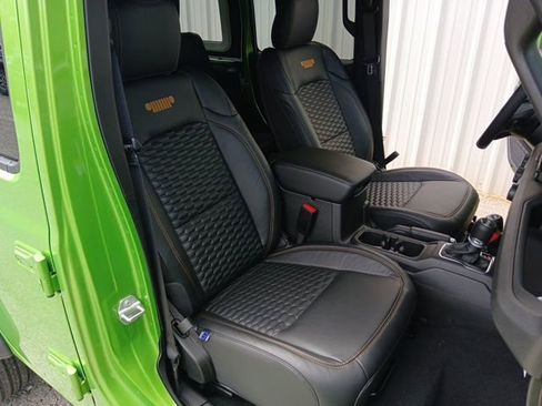 New 2025 Jeep Wrangler Sport S image 28