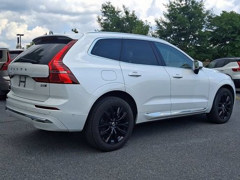 Used 2023 Volvo XC60 B5 Plus w/ Climate Package AWD/4WD image 6