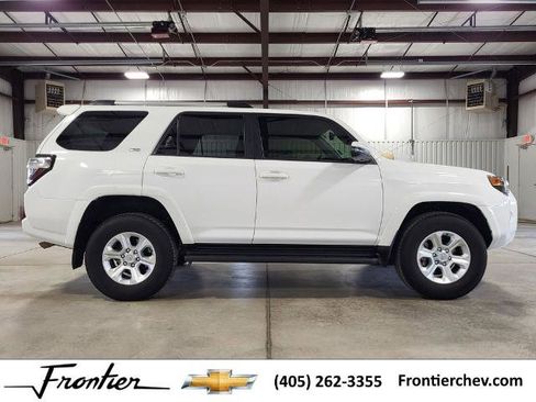 Used 2024 Toyota 4Runner SR5 Premium image 6