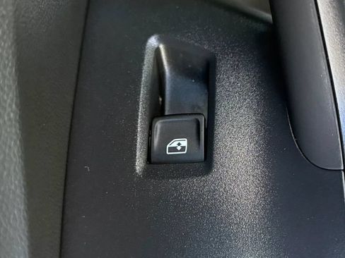 Used 2020 Volkswagen Jetta S FWD image 29