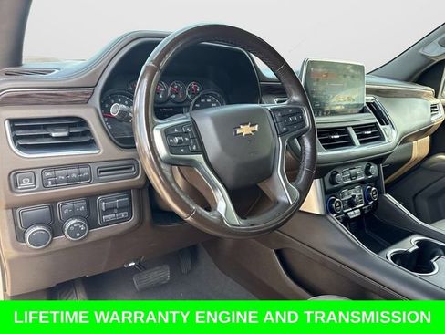 Used 2021 Chevrolet Suburban LT w/ LT Signature Package RWD image 36